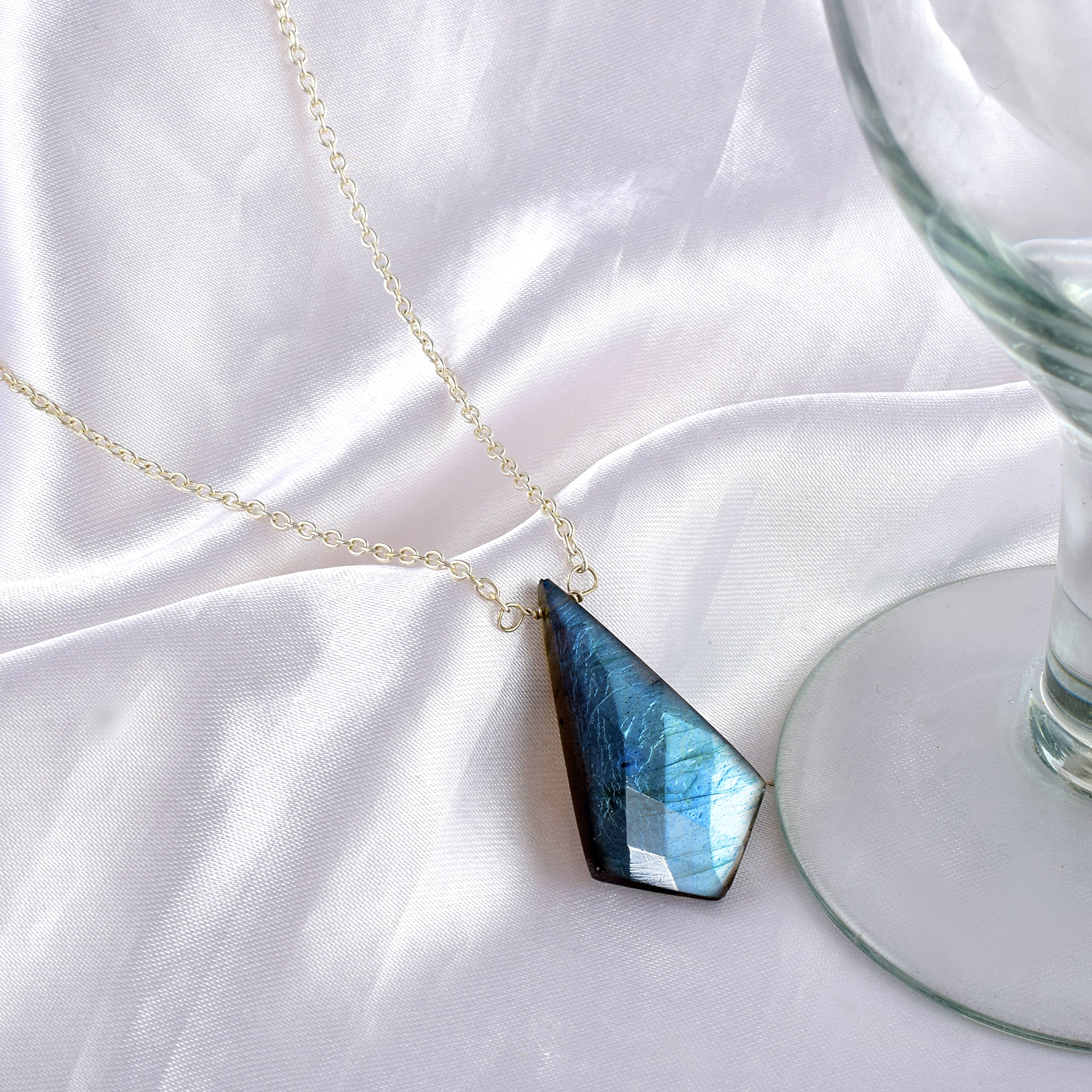 Natural Gray Labradorite Beaded Fine Gemstone Necklace