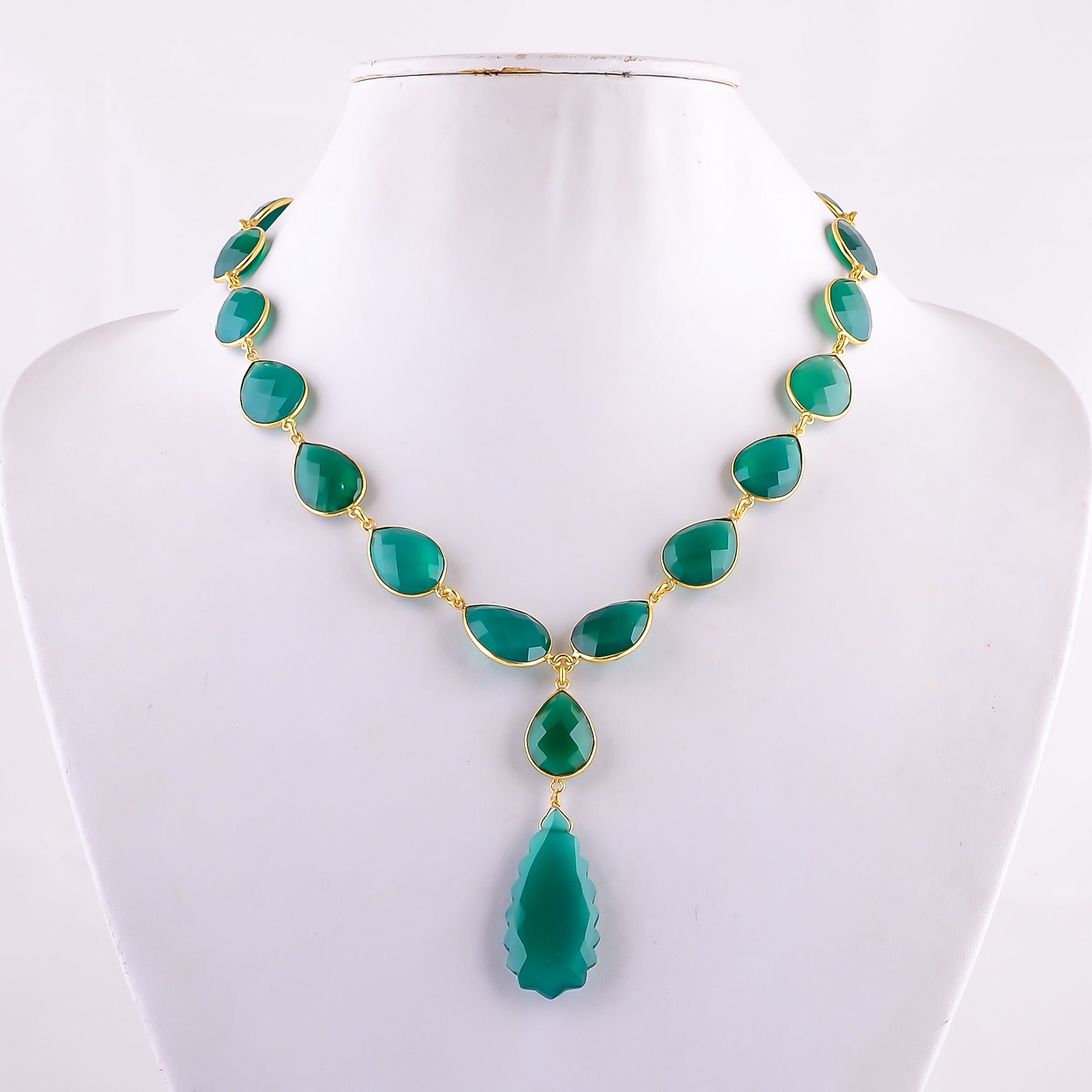 Natural Green Green Onyx Beaded Fine Gemstone Necklace 