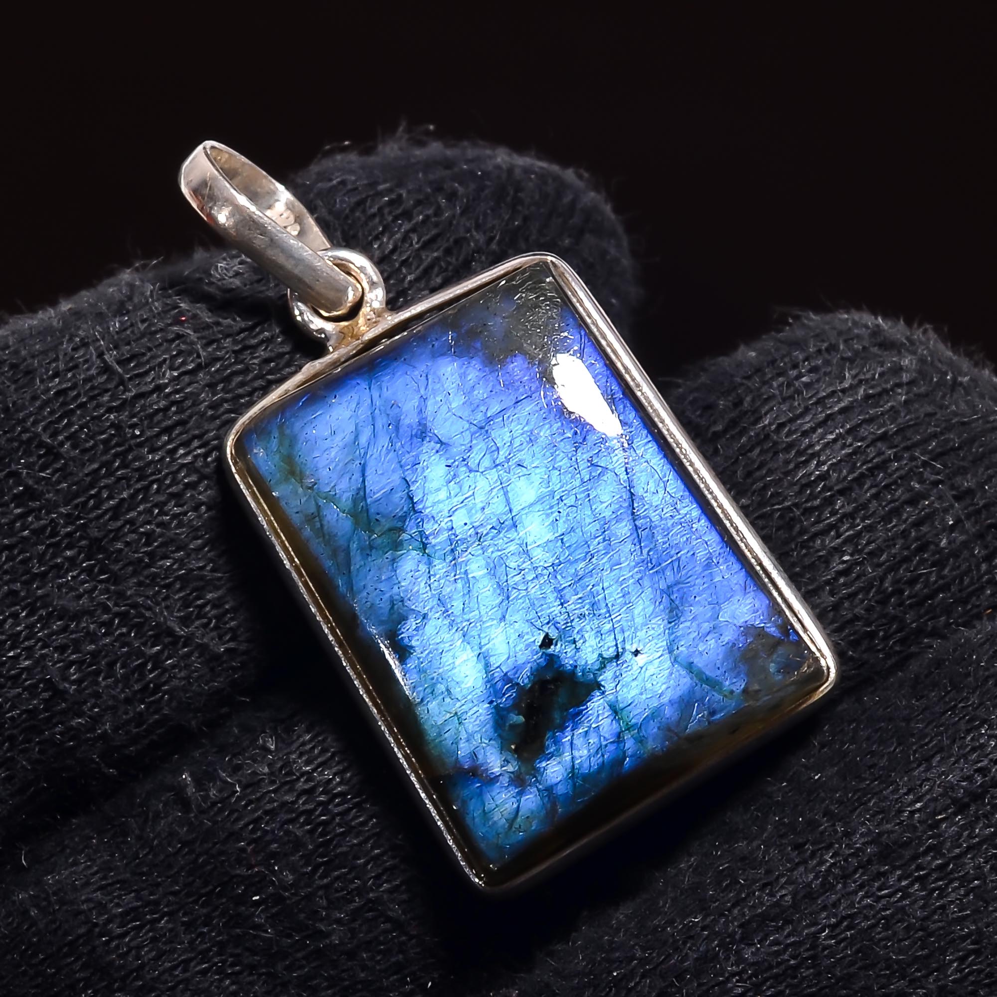 Natural Dark Gray Labradorite Pendant Fine Gemstone Pendant 