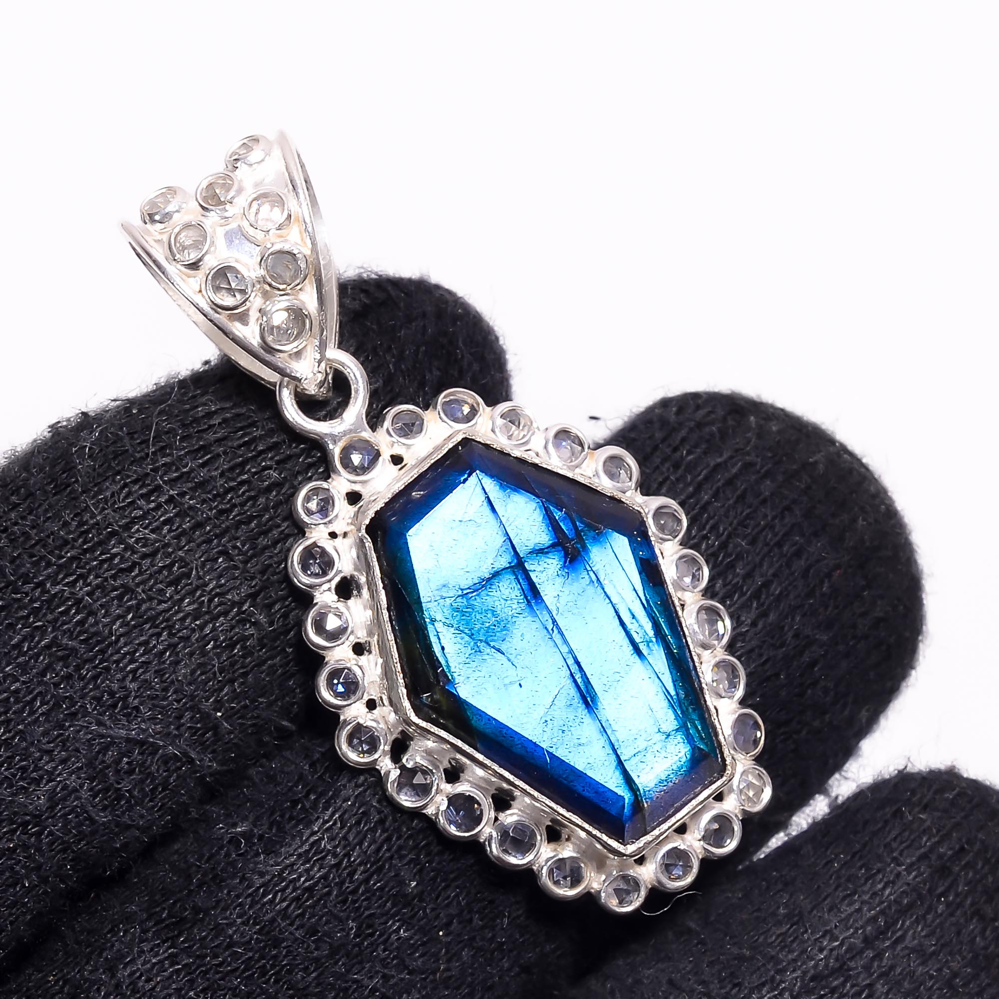 Natural Dark Gray  Labradorite  Pendant Fine Gemstone Pendant 