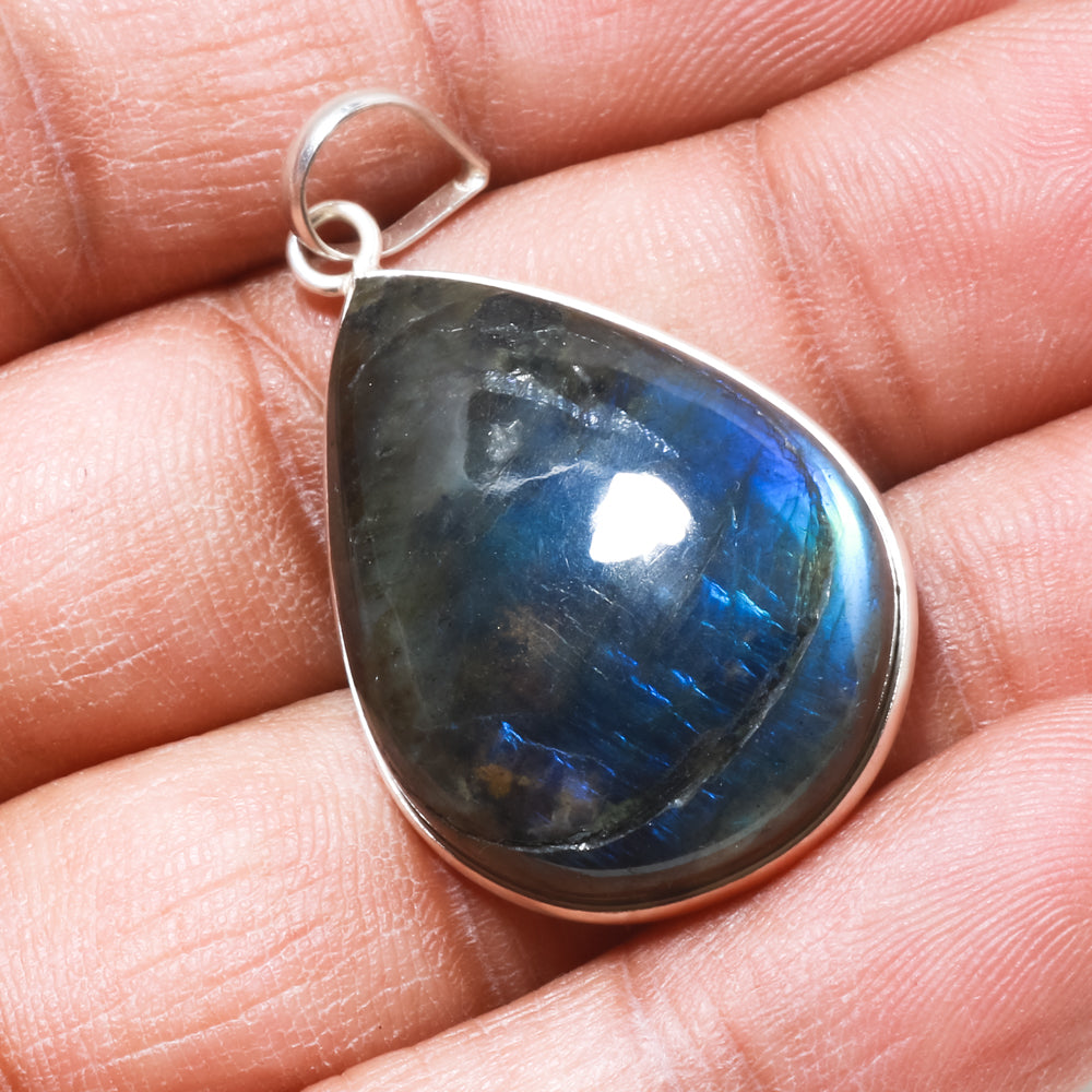 Natural Green Labradorite Pendant Fine Gemstone Pendant 