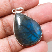 Natural Green Labradorite Pendant Fine Gemstone Pendant 