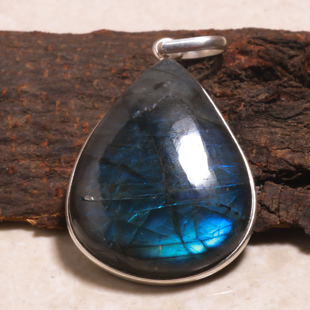 Natural Green Labradorite Pendant Fine Gemstone Pendant 