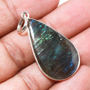 Natural Green Labradorite Pendant Fine Gemstone Pendant 