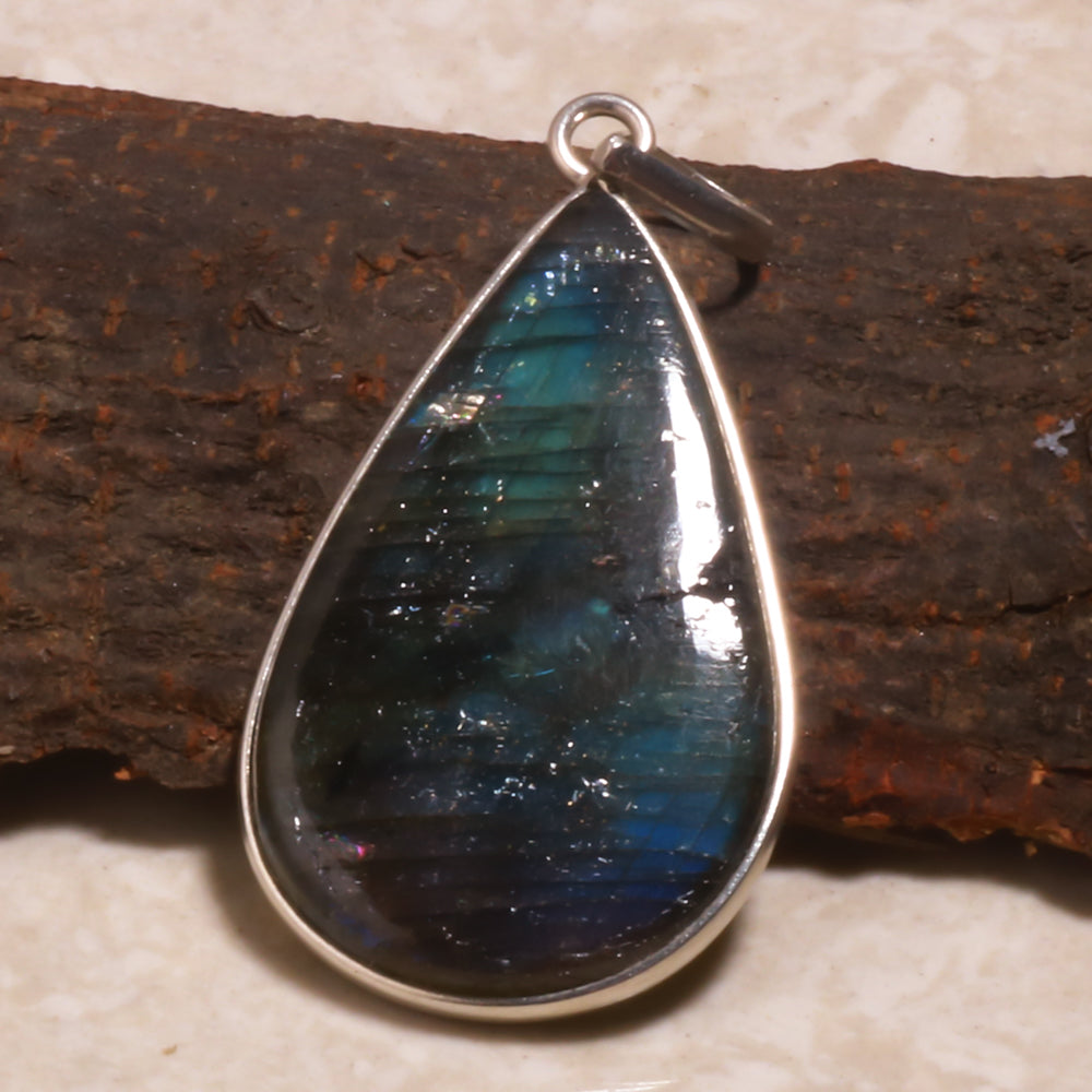 Natural Green Labradorite Pendant Fine Gemstone Pendant 