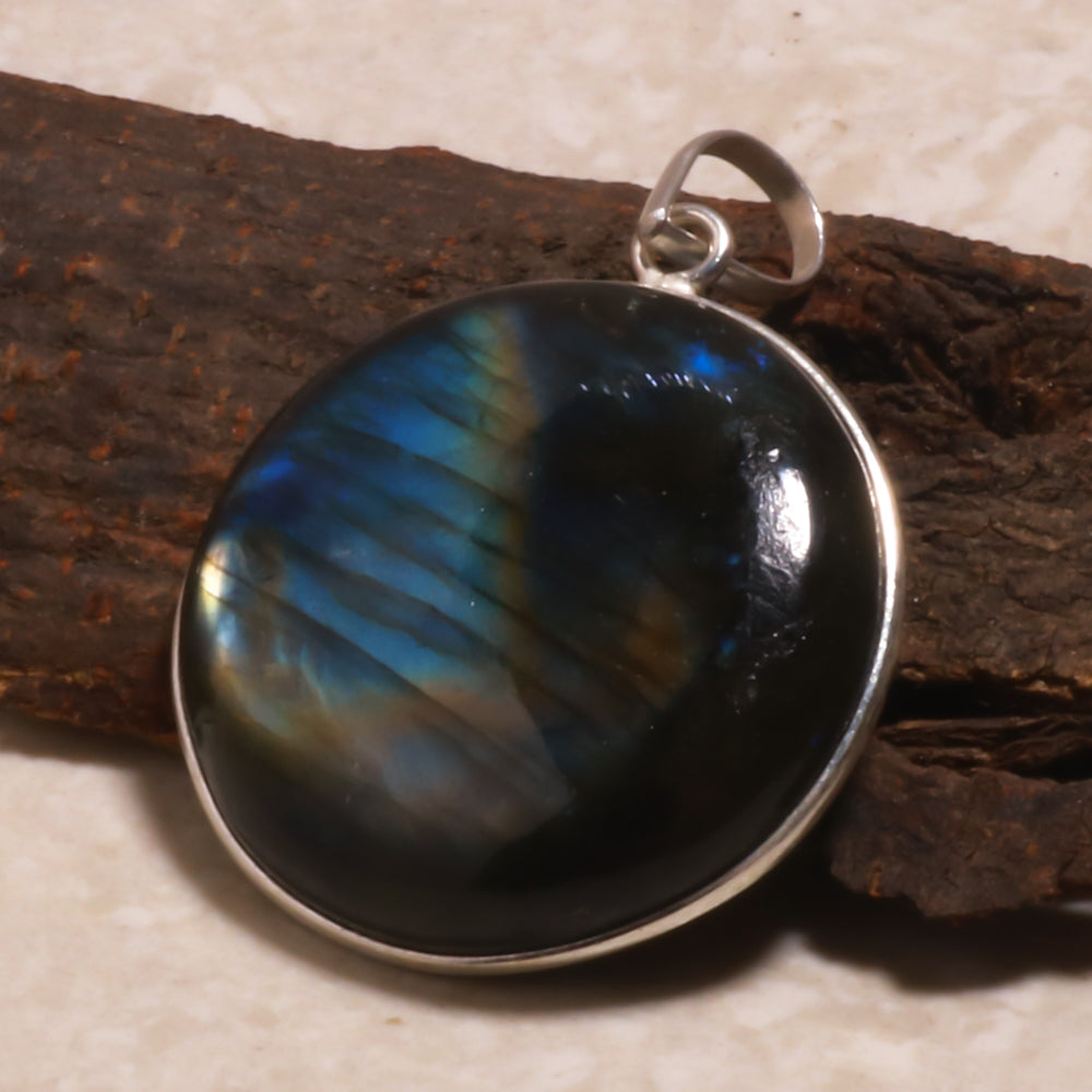 Natural Green Labradorite Pendant Fine Gemstone Pendant 