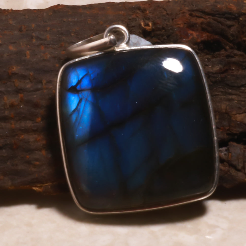 Natural Dark Gray Labradorite Pendant Fine Gemstone Pendant 