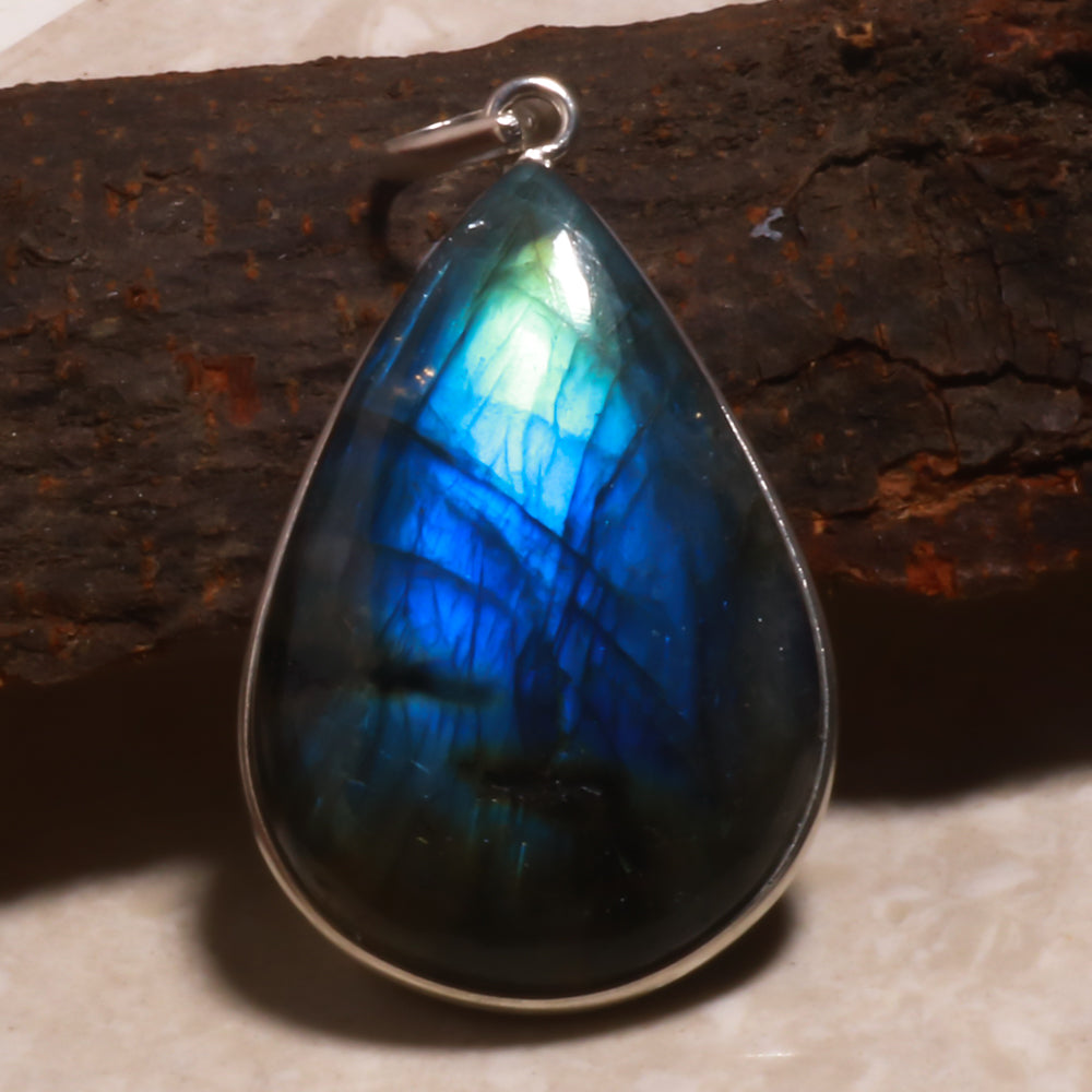 Natural Dark Gray Labradorite Pendant Fine Gemstone Pendant 