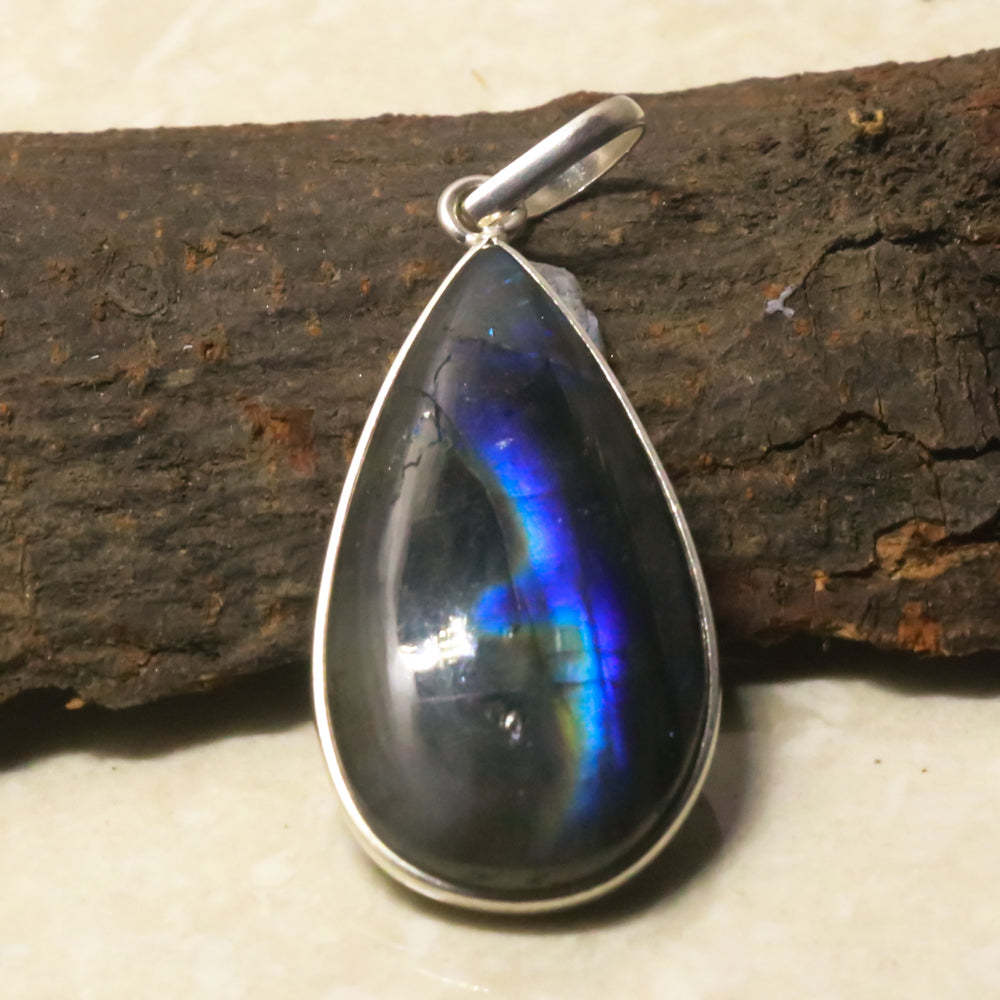 Natural Dark Gray Labradorite Pendant Fine Gemstone Pendant 