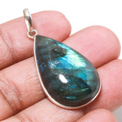 Natural Dark Gray Labradorite Pendant Fine Gemstone Pendant 