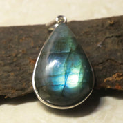 Natural Dark Gray Labradorite Pendant Fine Gemstone Pendant 