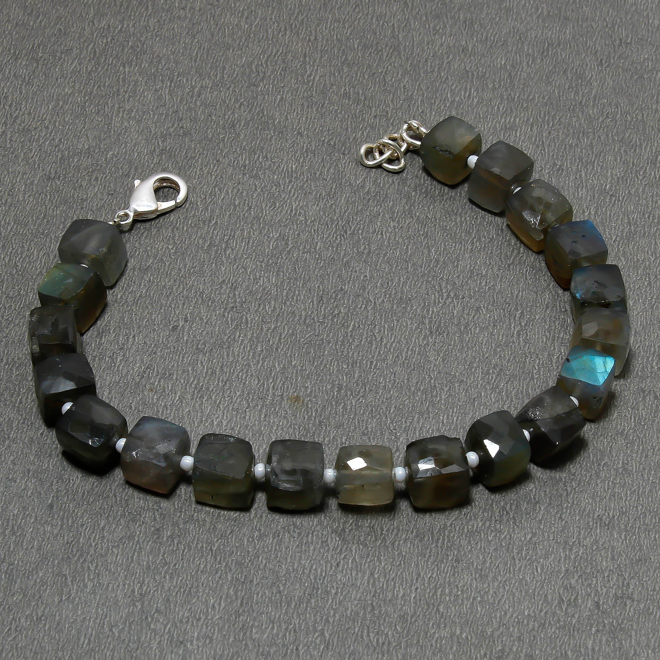 Natural Gray Labradorite Beaded Fine Gemstone Bracelet 