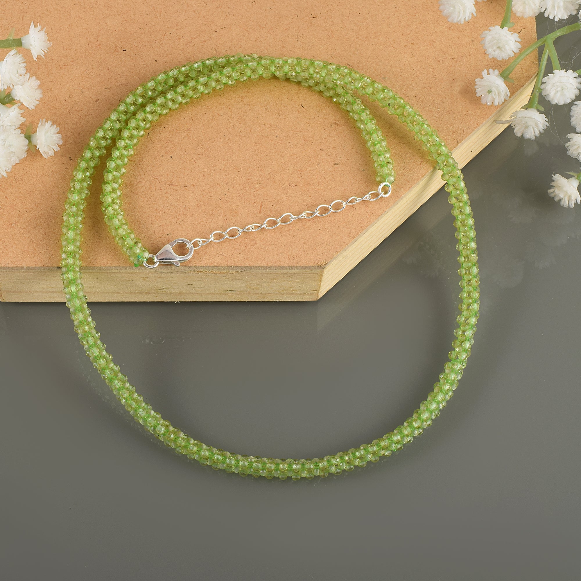 Natural Green Peridot Beaded Fine Gemstone Necklace 