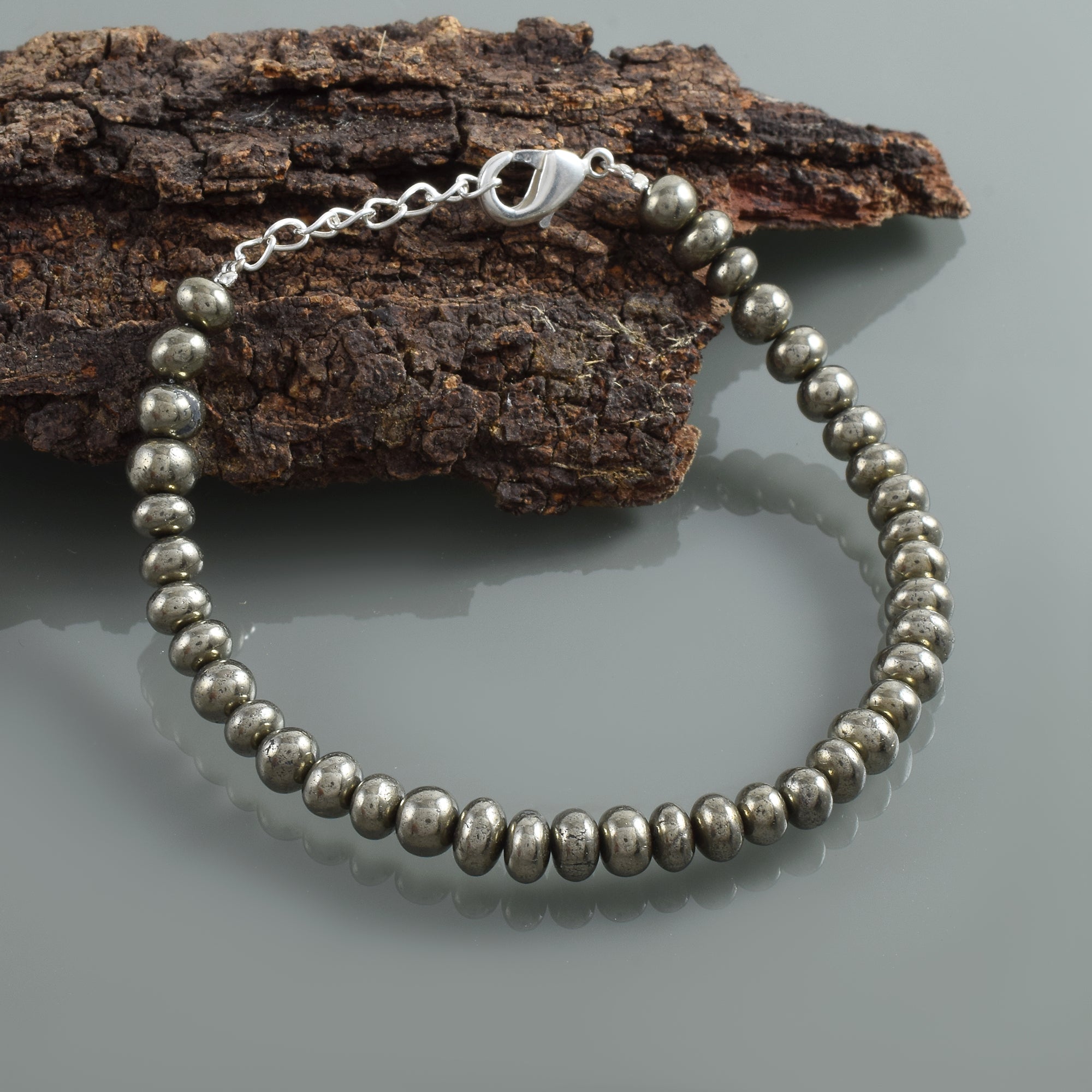 Pyrite Gemstone Bracelet – Empower Your Style and Spirit {B13819} 