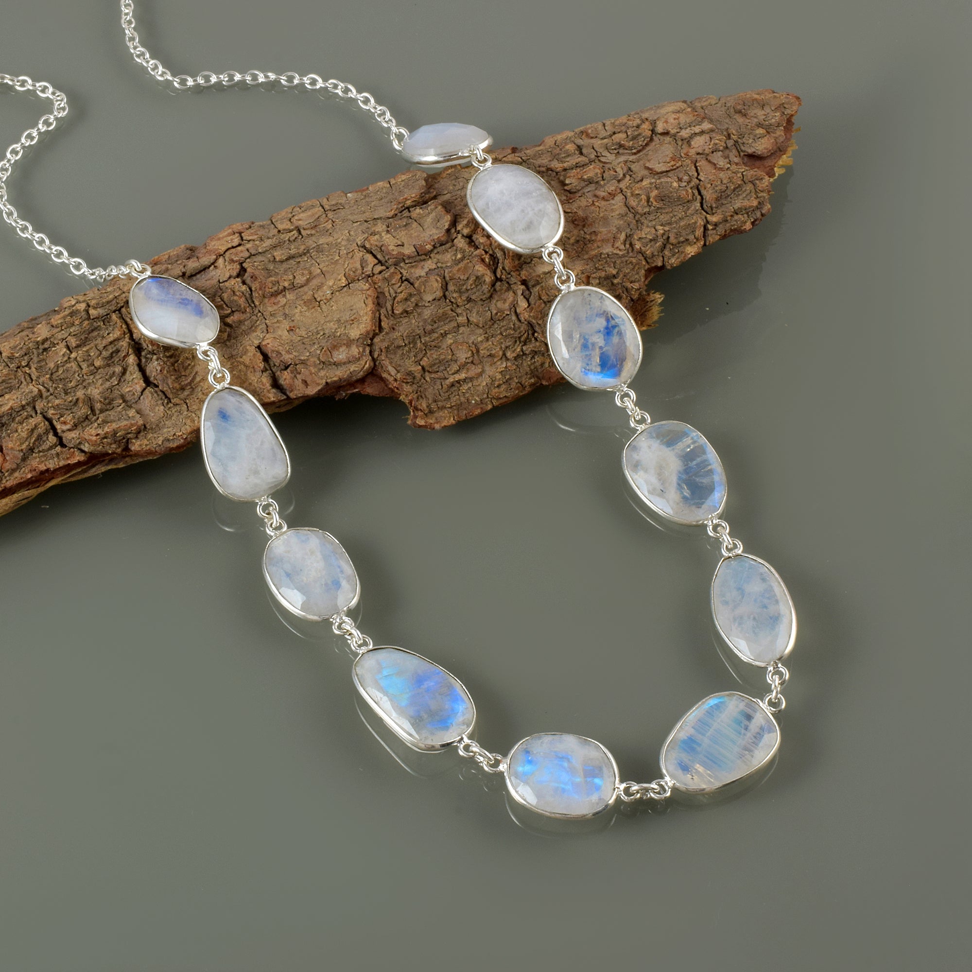 Natural Sky Blue Rainbow Moonstone Beaded Fine Gemstone Necklace 