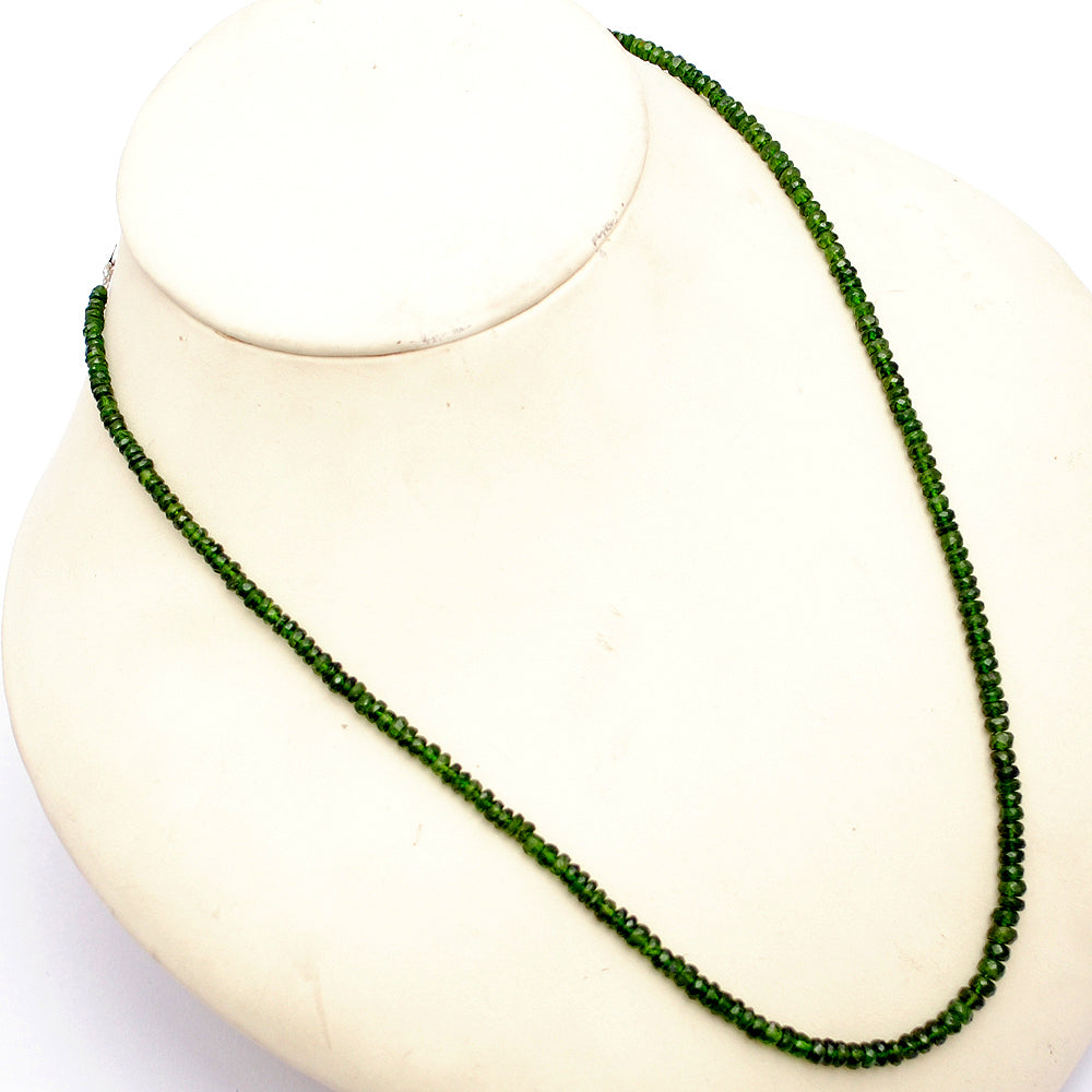 Chrome Diopside Gemstone Beaded Silver Necklace Jewelry For Emotional Healing And Reduces Anxiety 