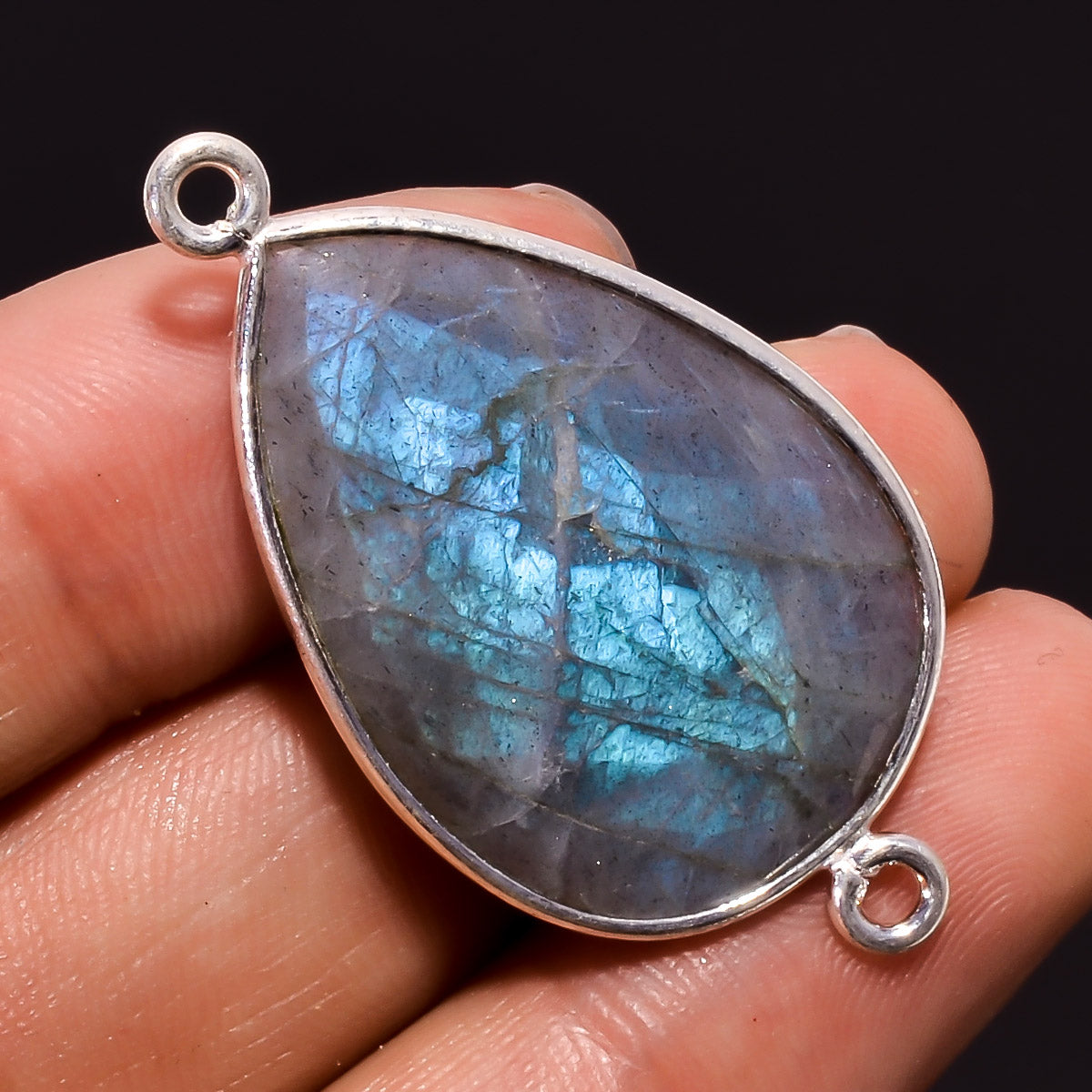 Natural Blue  Labradorite Pendant Fine Gemstone Pendant 